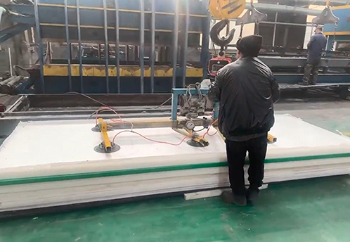 超高分子量聚乙烯板材做缓冲板有哪些优势